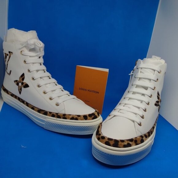 Nwot Louis Vuitton Jungle Stellar Monogram sneaker